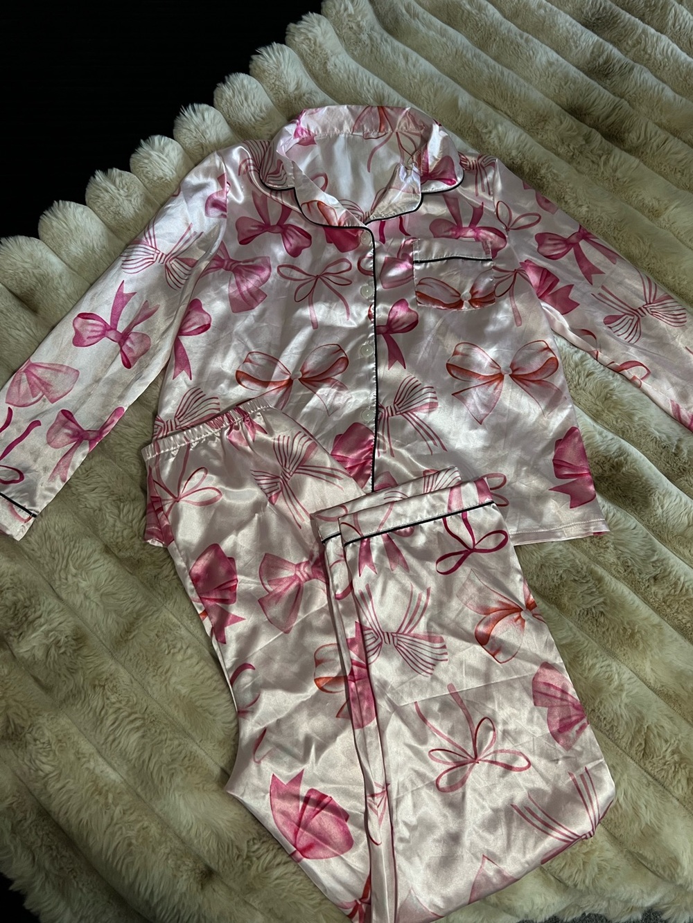 Women’s Pink Bow Print Satin Pajama Set - Women’s Sm/M Pajamas